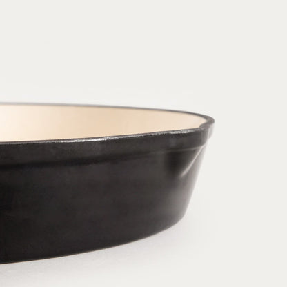 ANDREAS Black Cast Iron Frying Pan 26cm