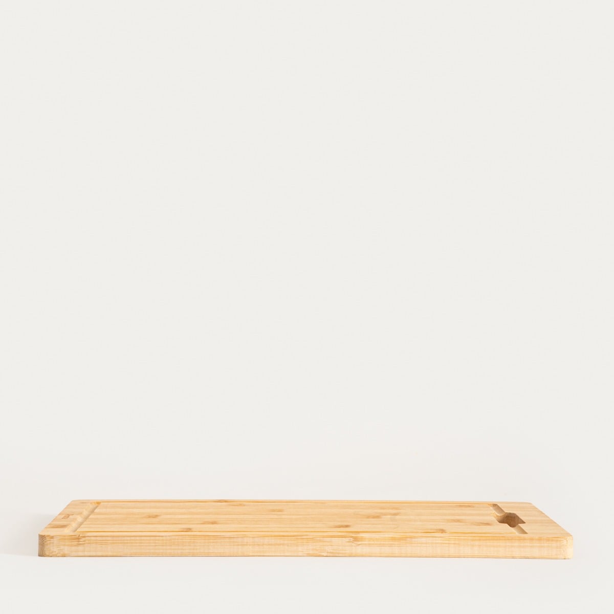Bamboo Classic L Cutting Board 38x26cm