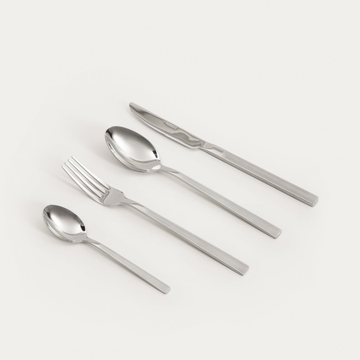 STRIDE Fluted Silver Cutlery Set - 16 Pieces