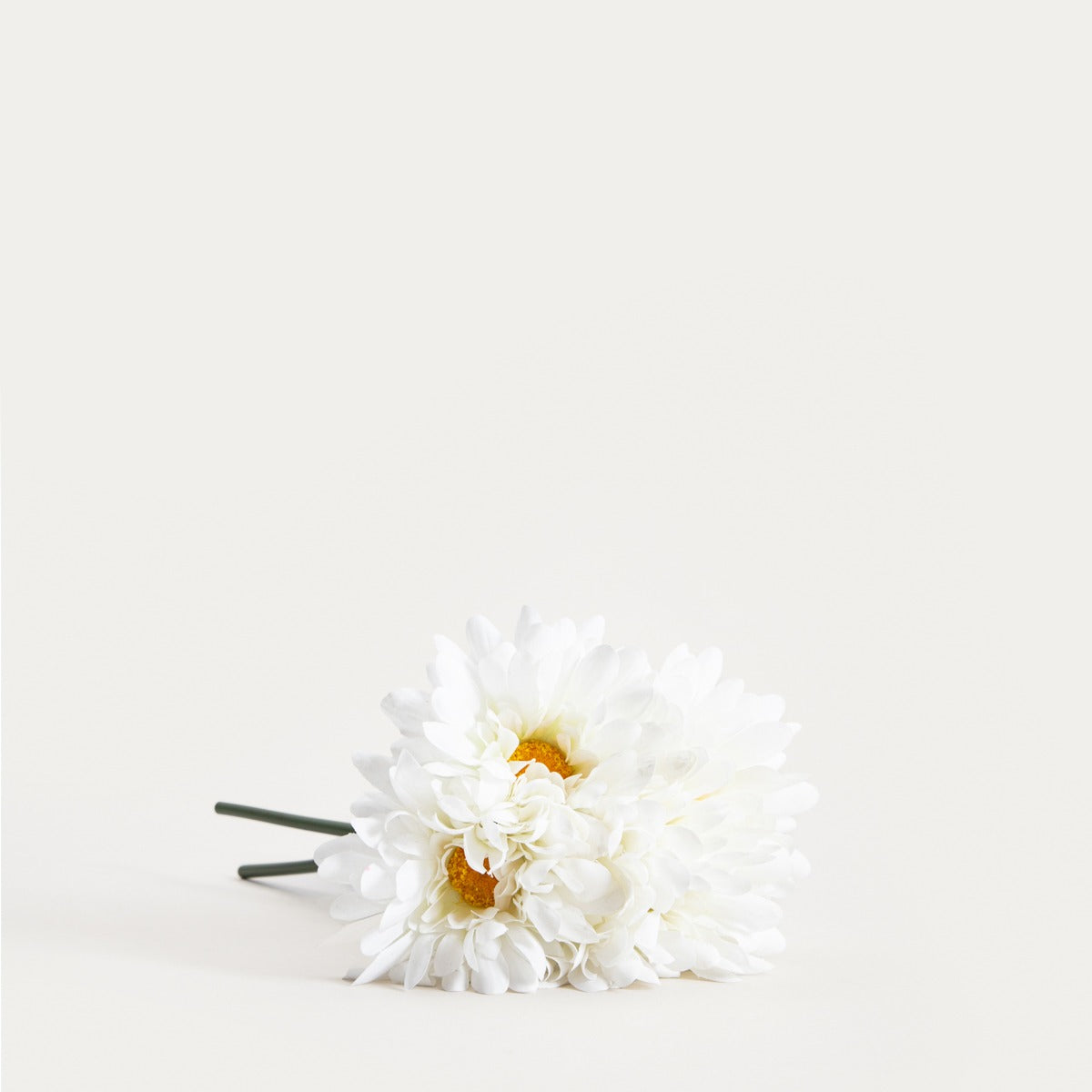 LIEGER White Artificial Flower Bouquet 30 cm