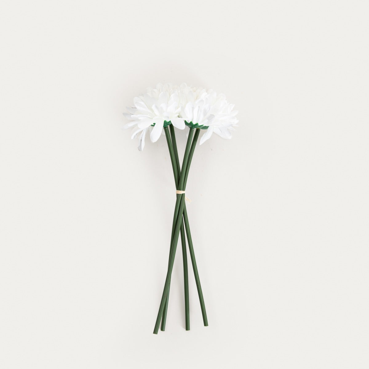 LIEGER White Artificial Flower Bouquet 30 cm
