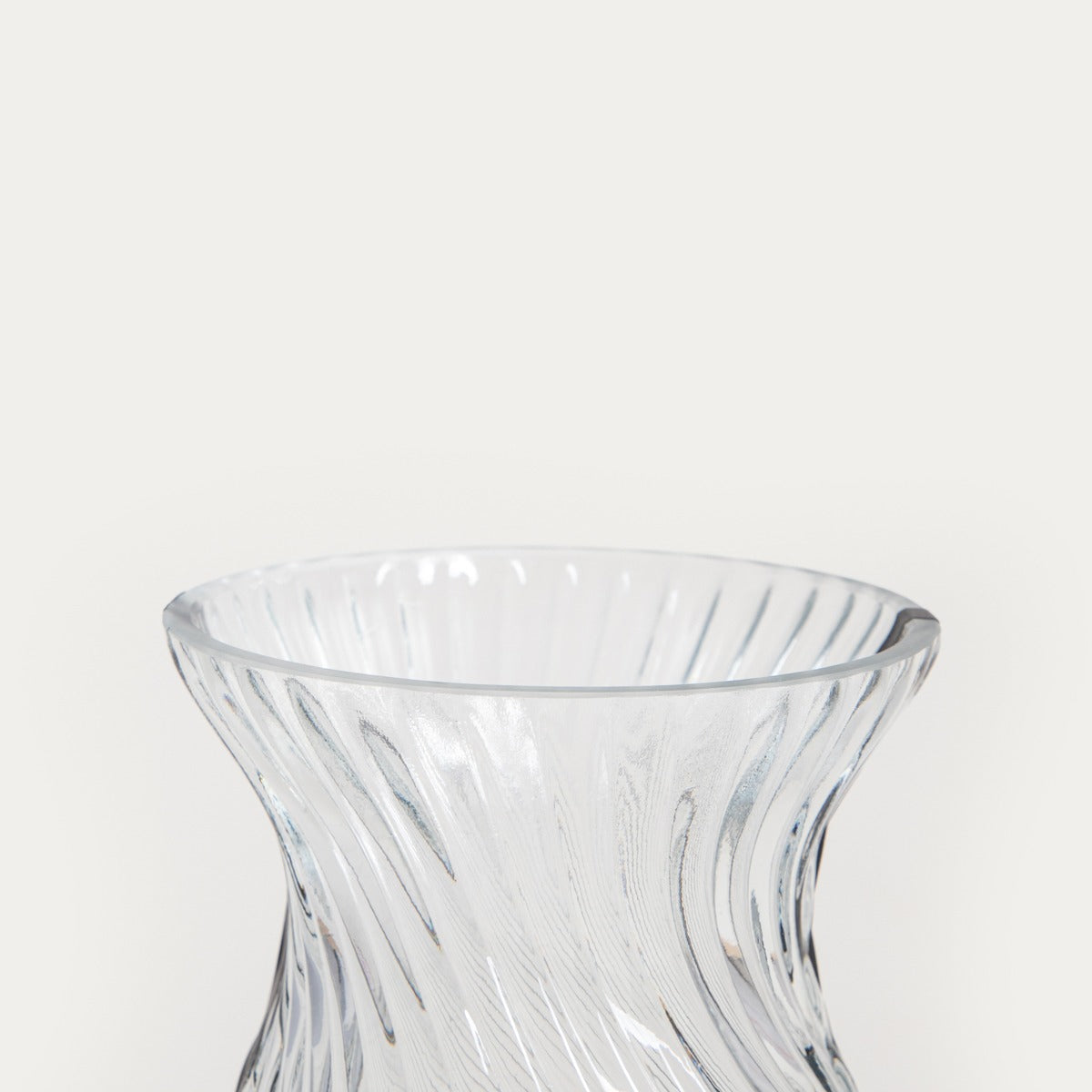 YUUE Fluted Transparent Glass Vase 12x20.5 cm