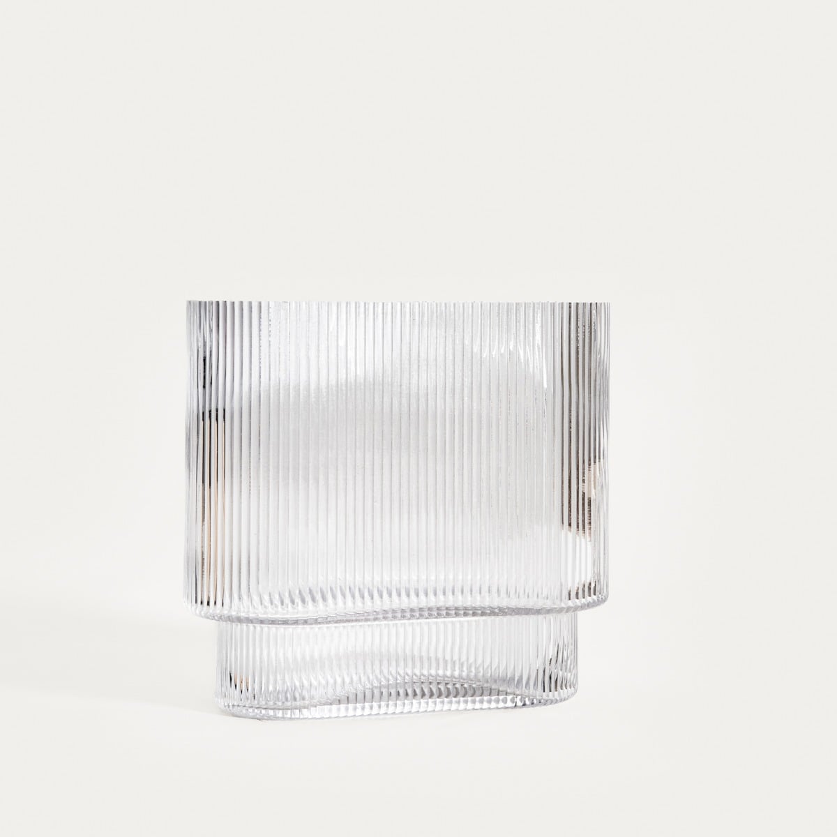 Wazon AMER Transparent Ribbed Glass Vase 20x10x18.5 cm