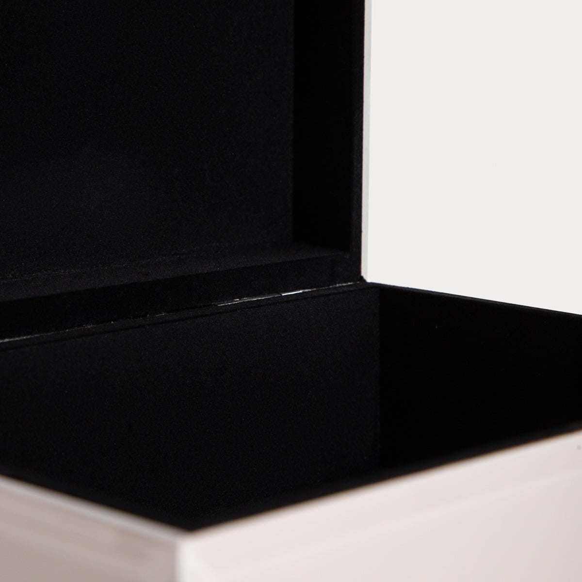 Jewelry box AERLA Glass Jewelry Box Beige 19x15x8 cm