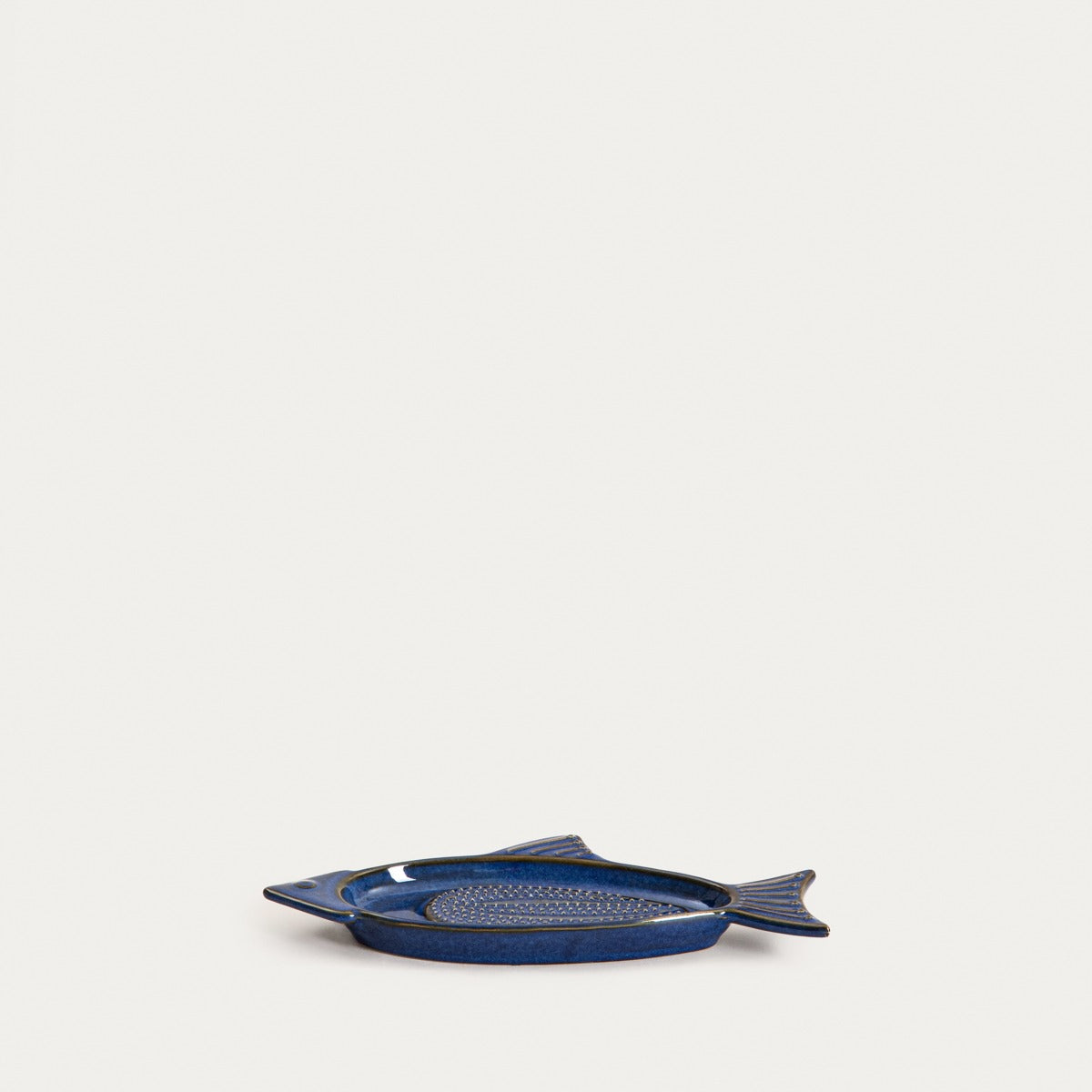 TALMA Ceramic Serving Dish with Built-in Garlic Grater 18x13x8cm