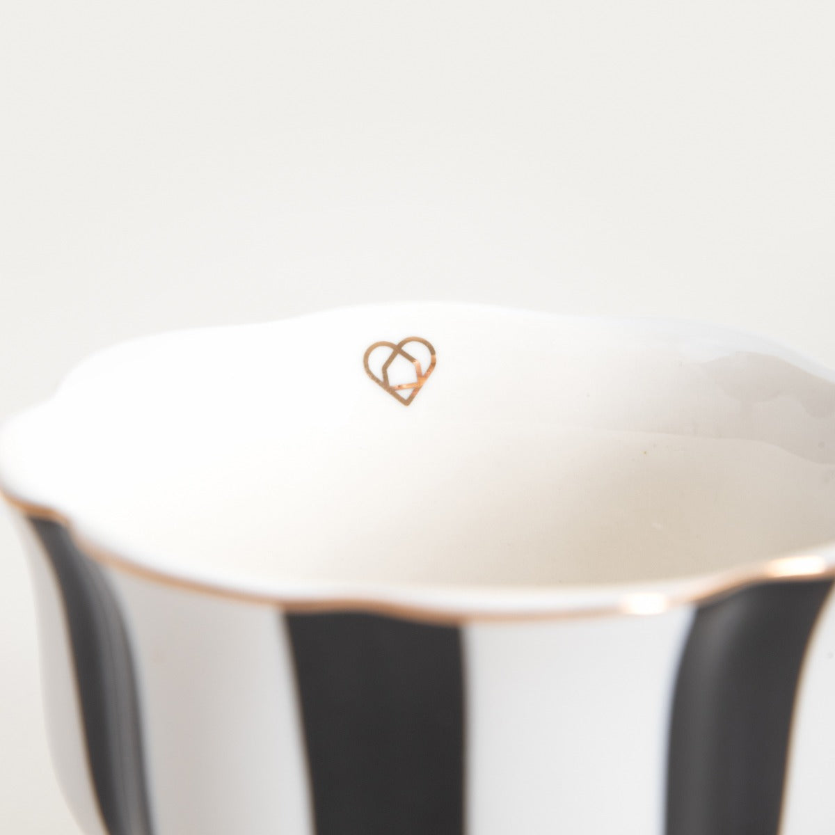 VELOS Black Striped Ceramic Cup with Saucer 0.15L