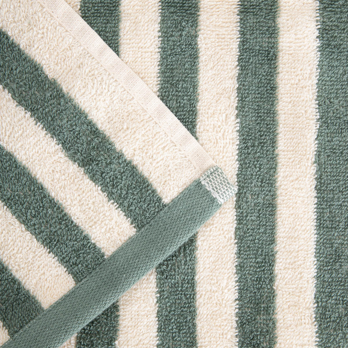 LISTRA Pistachio Stripes Bath Towel 50x90 cm