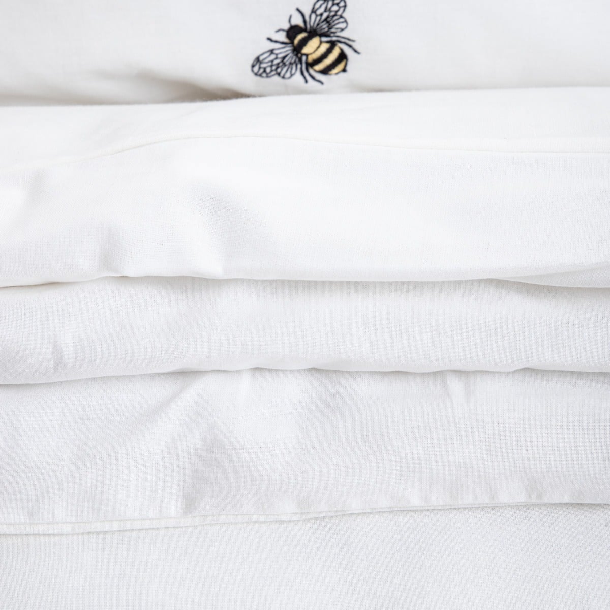 ZELLA Cotton Bedding Set with Bee Embroidery 140x200 cm