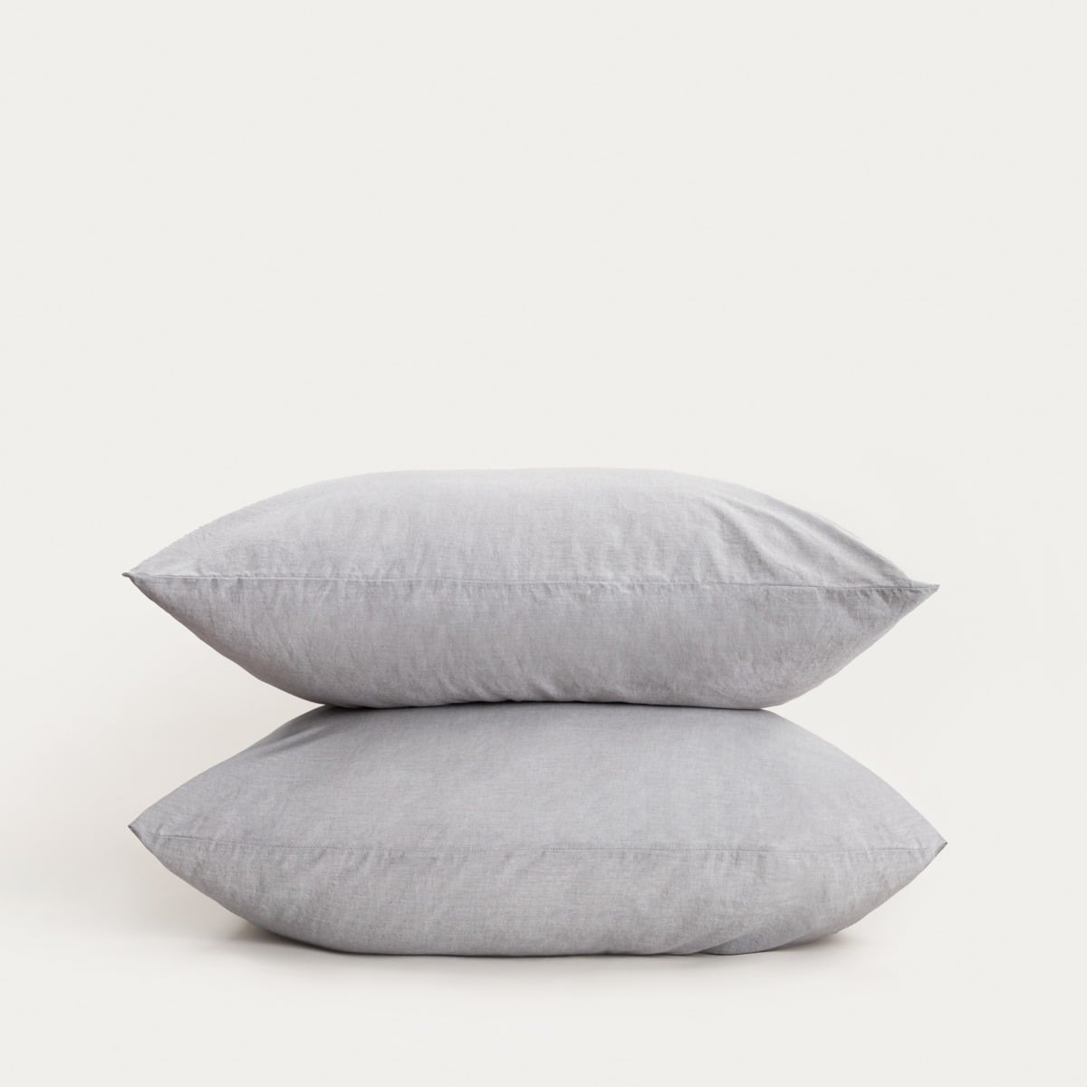 Set of Two GOSSY Cotton Pillowcases in Dyed Grey 70x80 cm