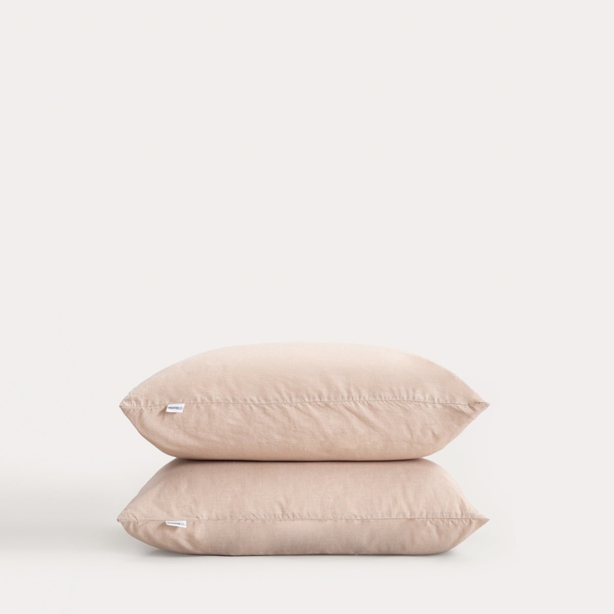 Set of Two GOSSY Cotton Pillowcases in Dyed Beige Threads