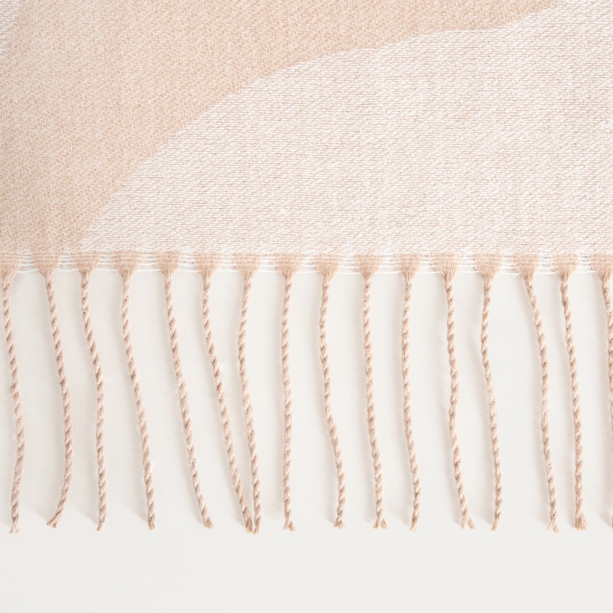 KALOR Beige Jacquard Pattern Blanket with Fringe 135x200cm