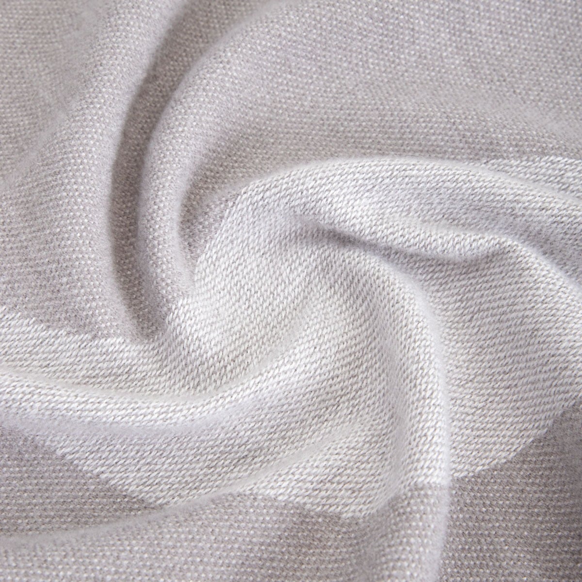 KALOR Grey Jacquard Blanket with Fringe 135x200cm