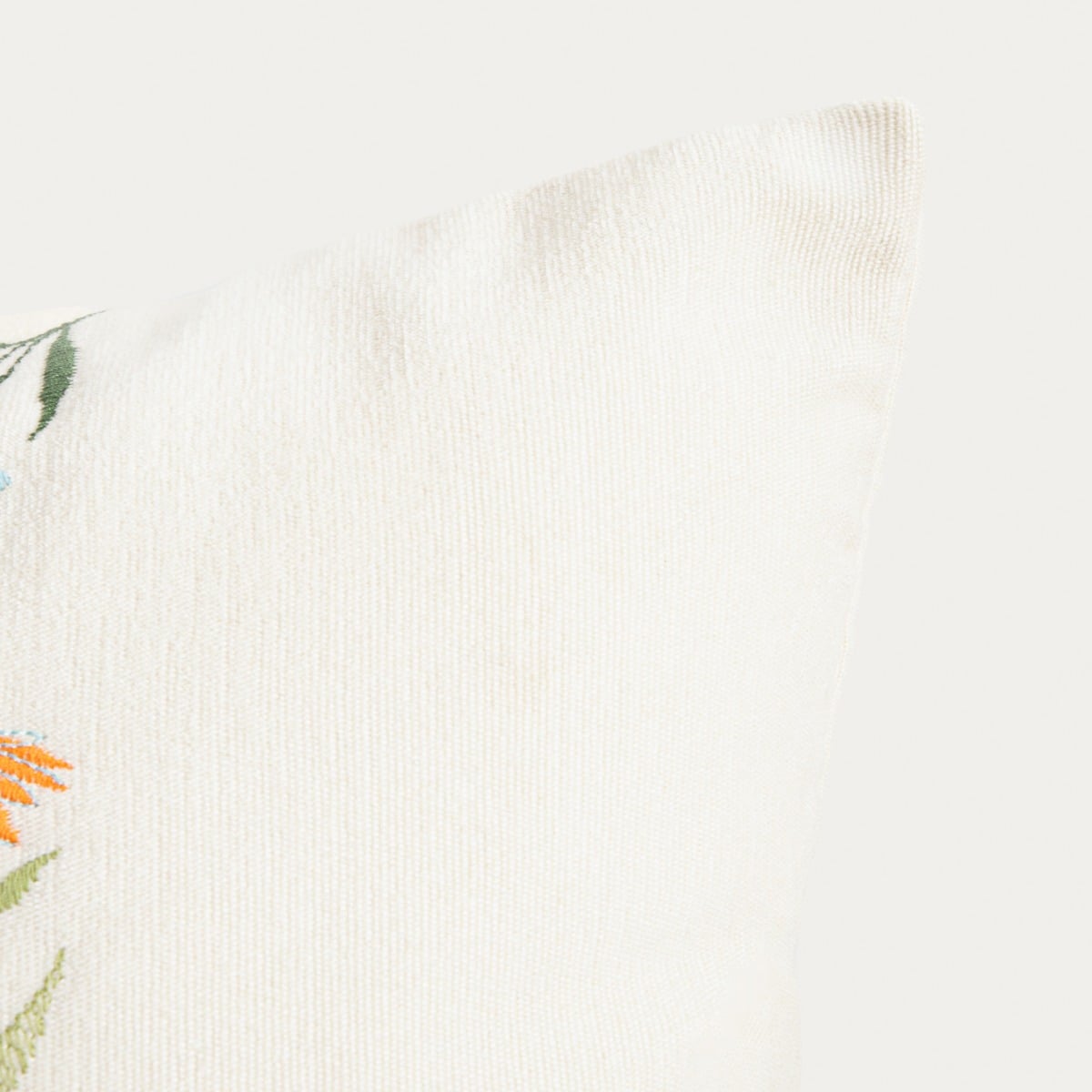 LAVIT Pillowcase with Embroidered Flowers 45x45cm