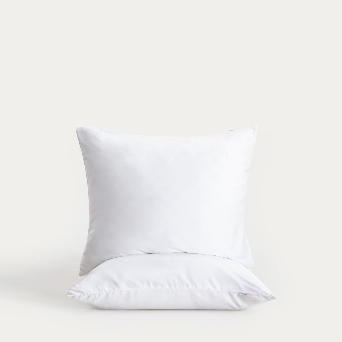 Set of Two MAISY White Microfibre Pillowcases 50x60 cm