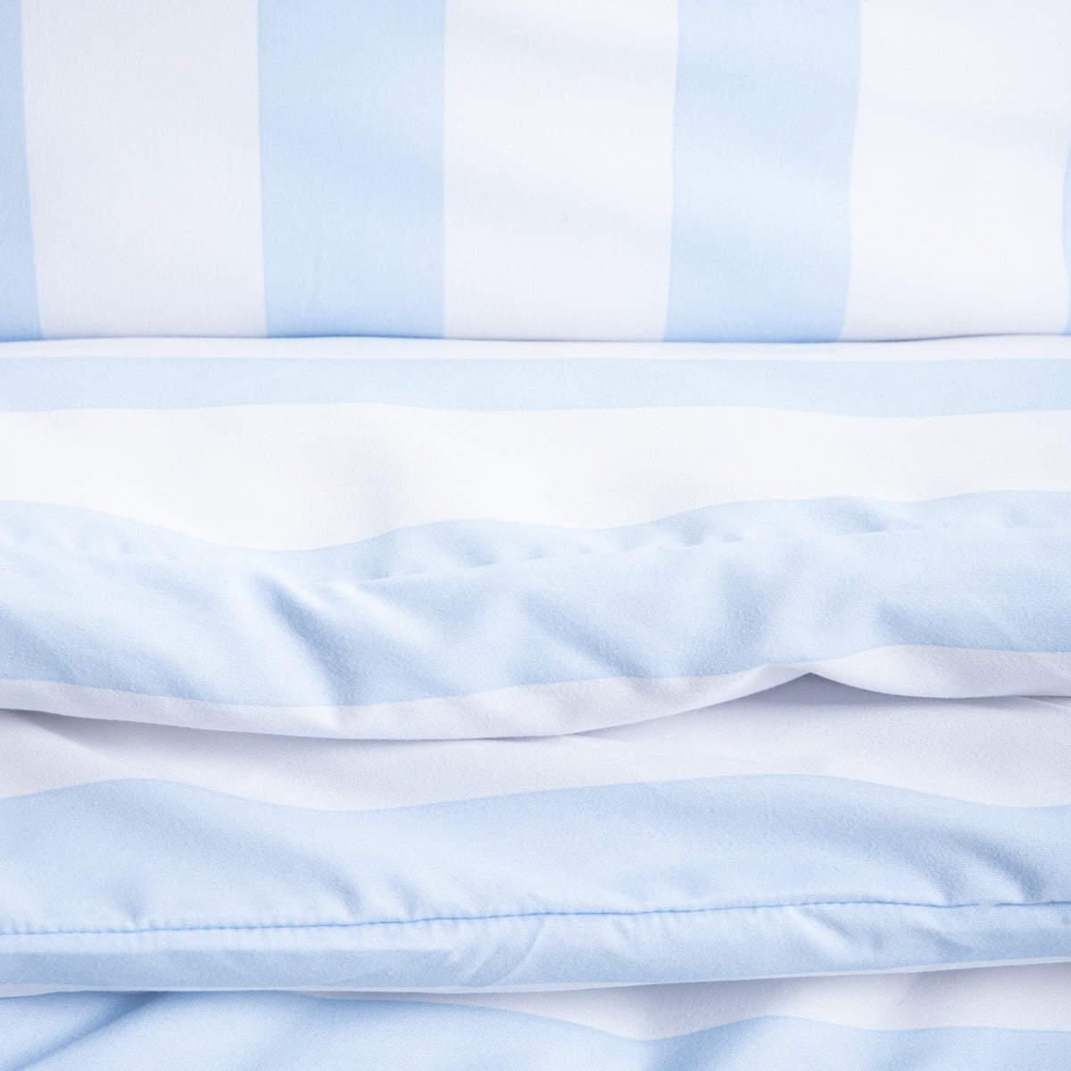 RAYAS Microfibre Bedding Set in White and Blue Stripes 160x200 cm