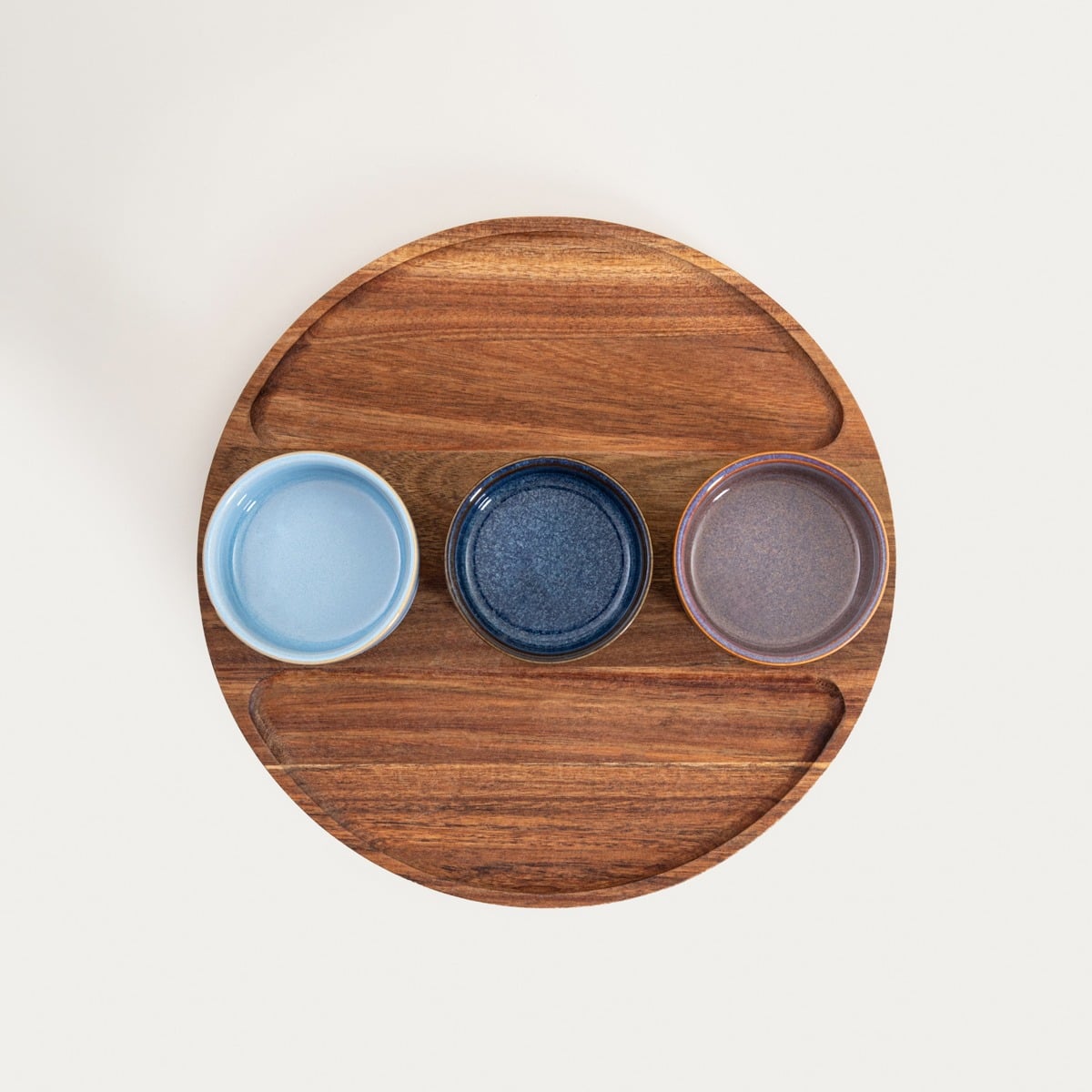 RAMBLA Ceramic Serving Bowl Set with Wooden Tray - 4 Pieces