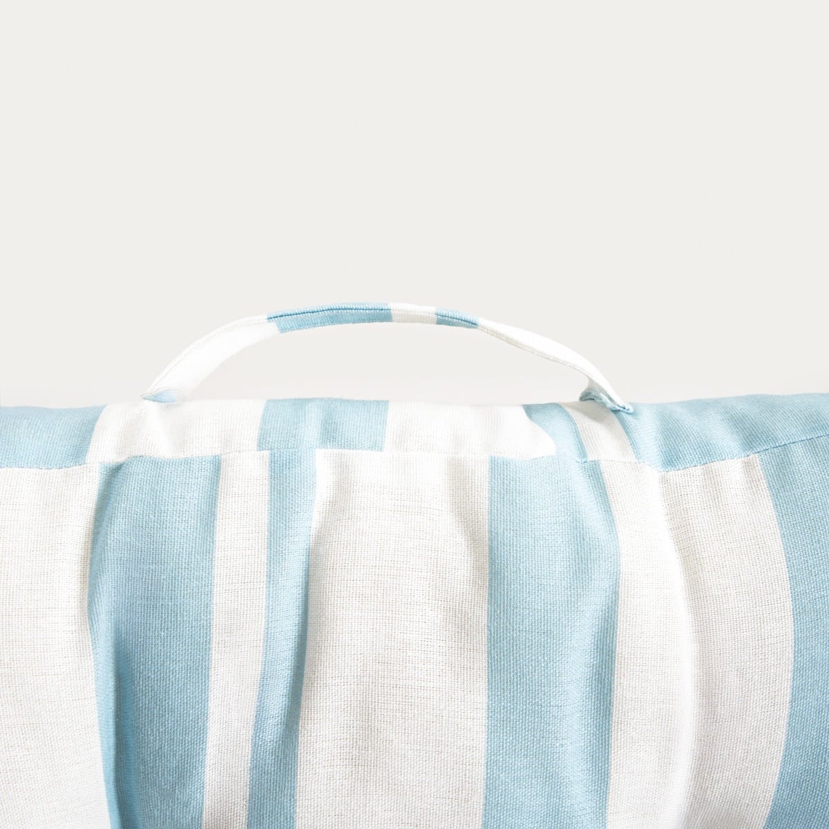 Poduszka EVELYN Blue Striped Quilted Decorative Pillow 50x50cm