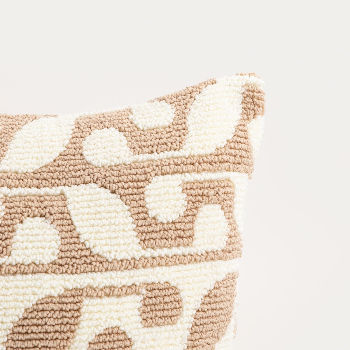 VIKAS Beige Knitted Cushion Cover 45x45cm