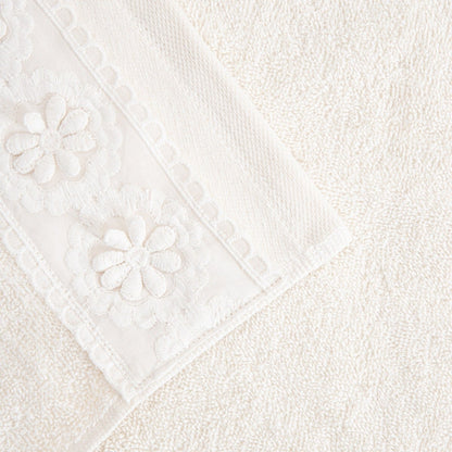 RESU Decorative Embroidered Towel 70x130 cm