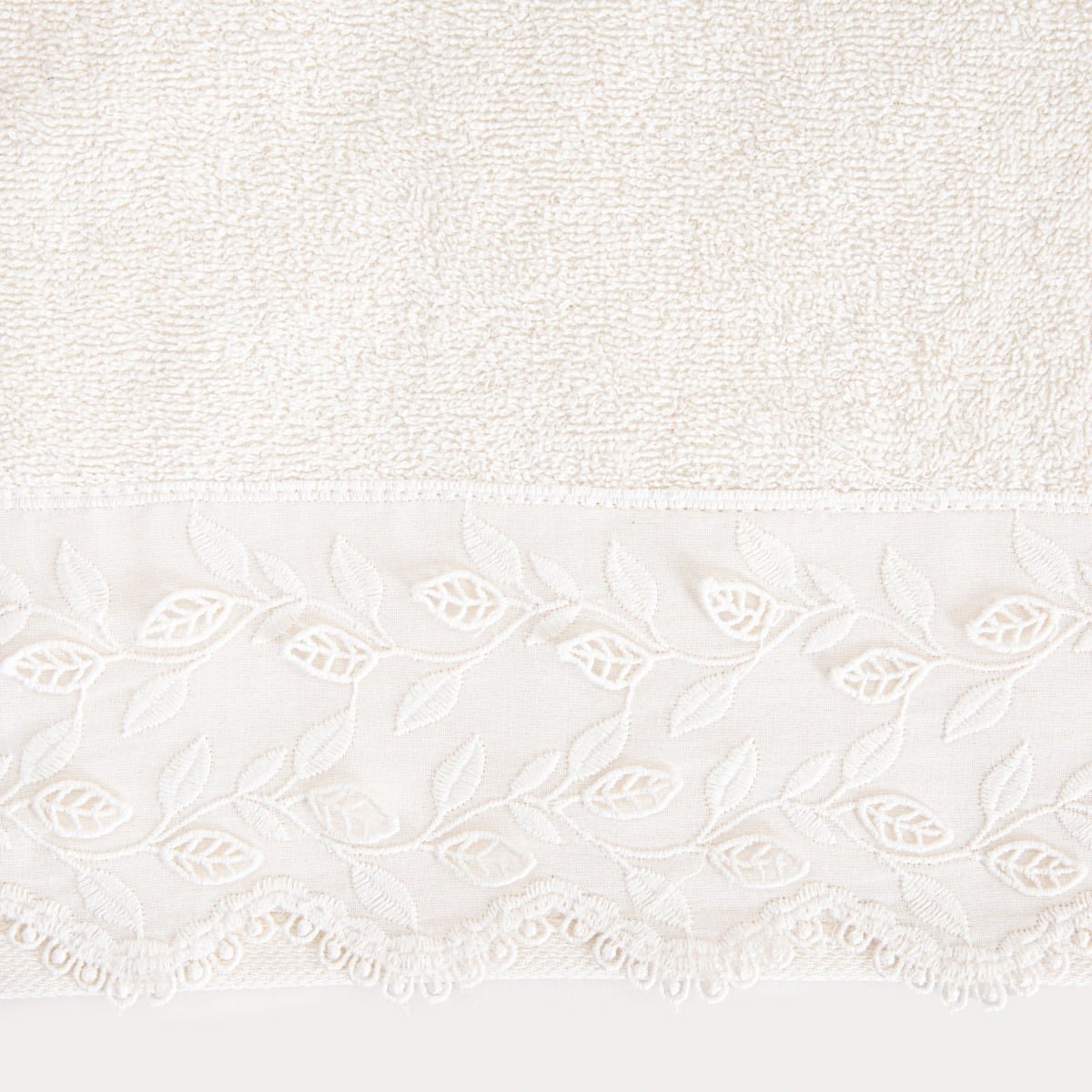 RAVELLO Decorative Embroidered Cotton Towel 70x130 cm