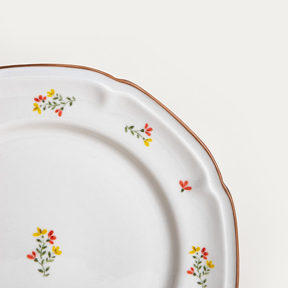 GRETA Dinner Plate with Flowers 27 cm