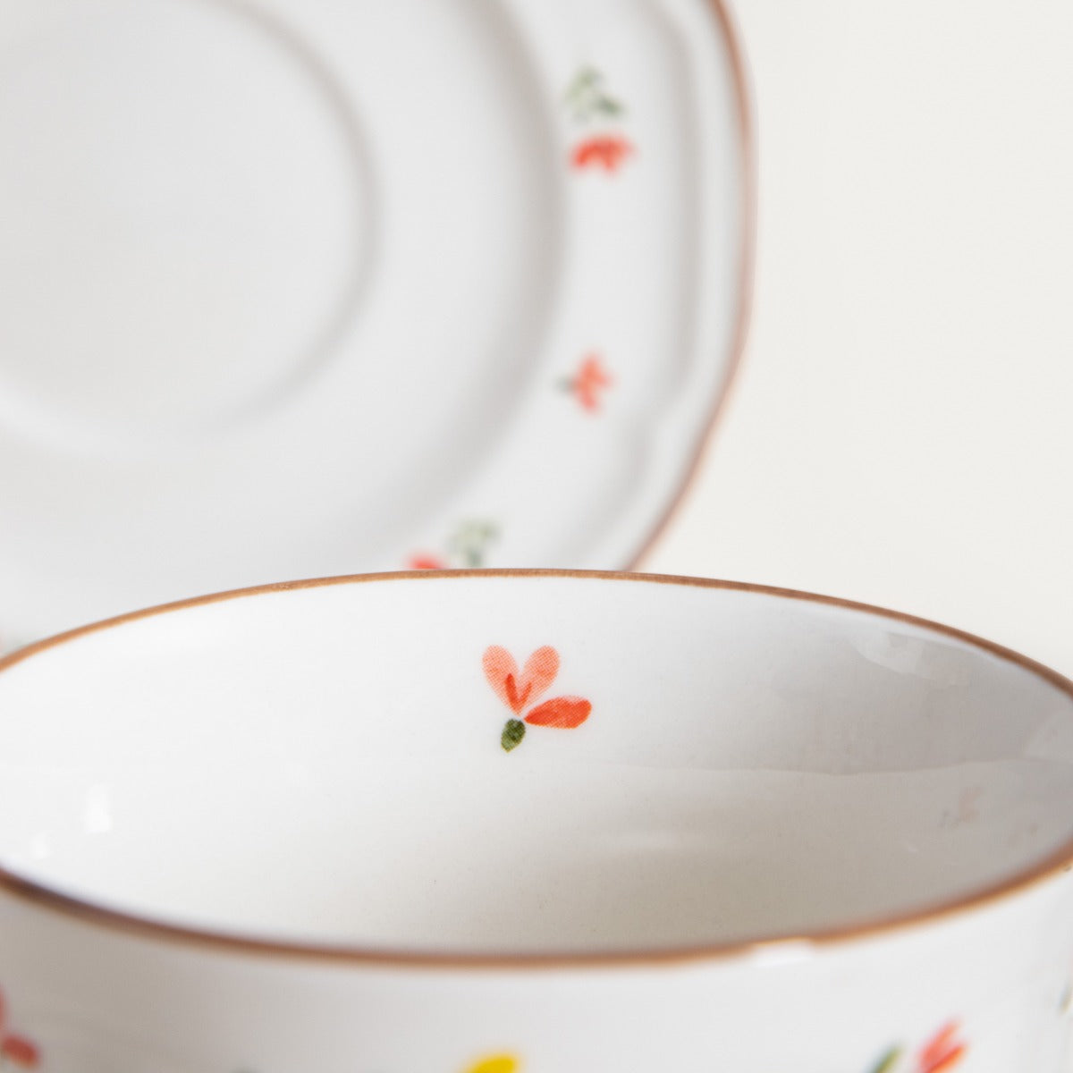 GRETA Ceramic Cup with Saucer and Flower Motif 0.2L
