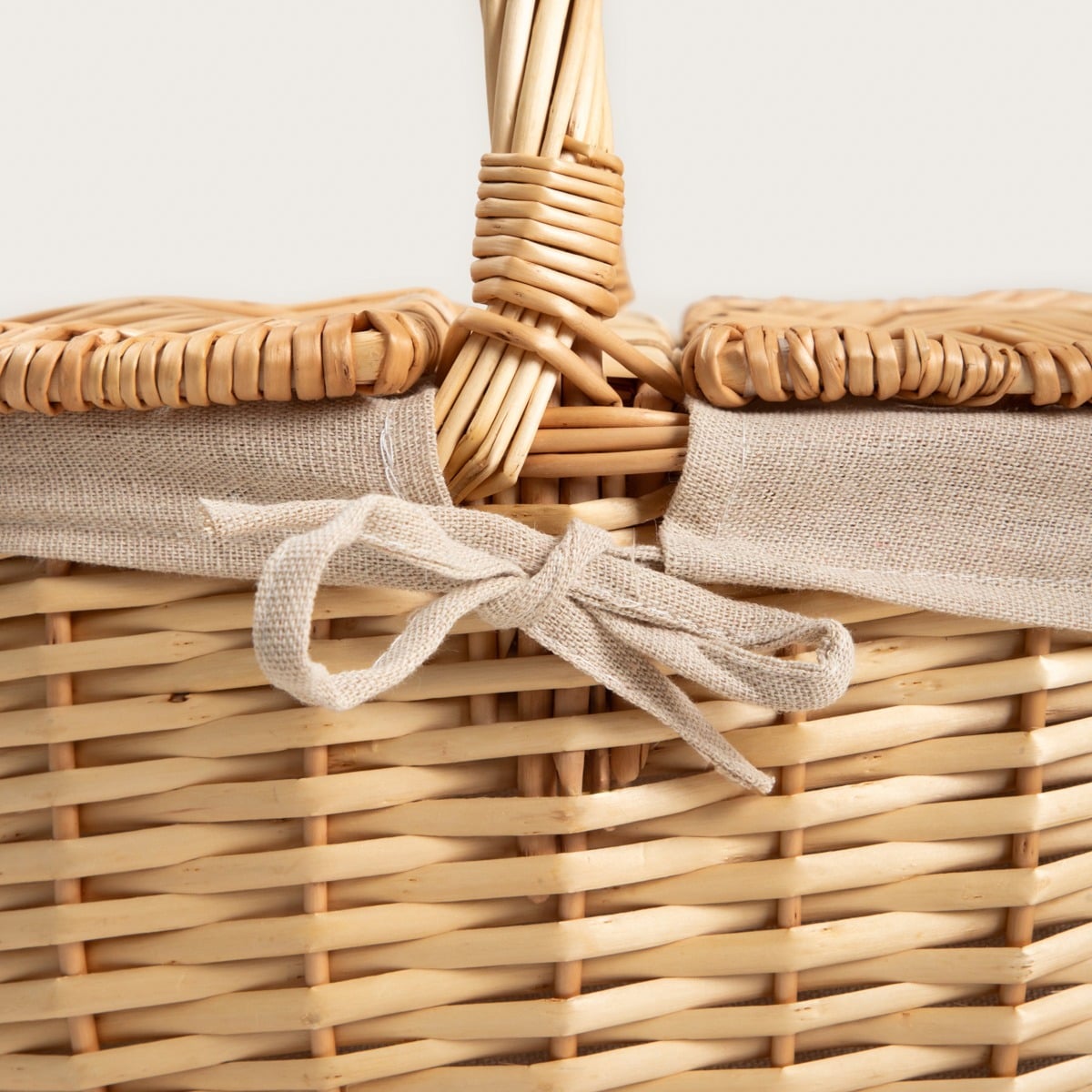 ELVORA Picnic Basket with Beige Lining 39x26 cm