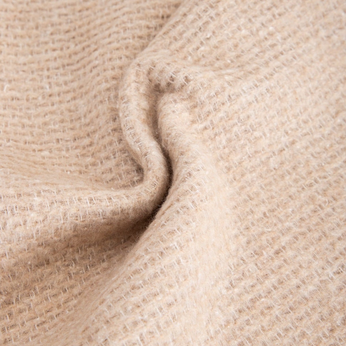 MALLOW Thick Beige Blanket with Decorative Texture 150x200cm