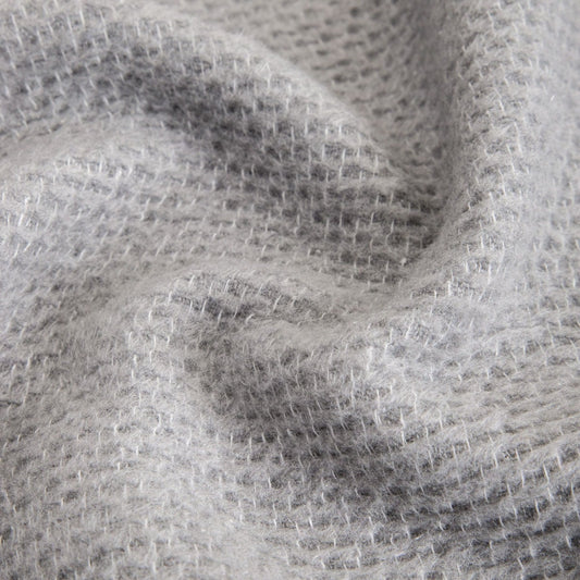 Koc MALLOW Thick Gray Blanket with Decorative Texture 150x200cm