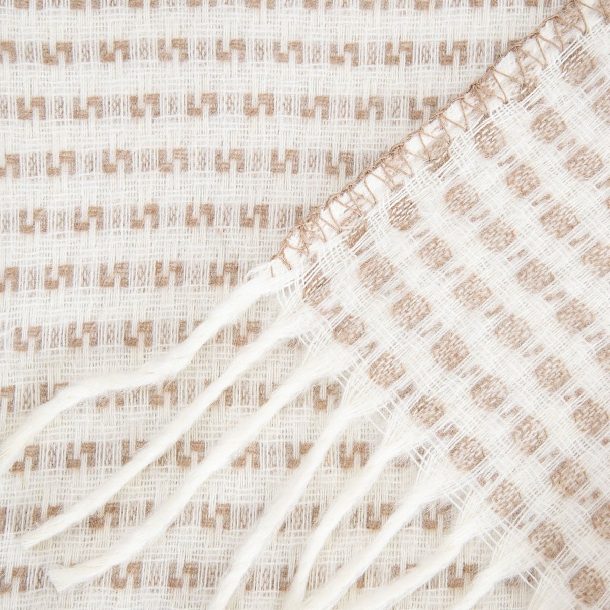 SORBO Beige Blanket with Fringe and Structured Pattern 150x200cm