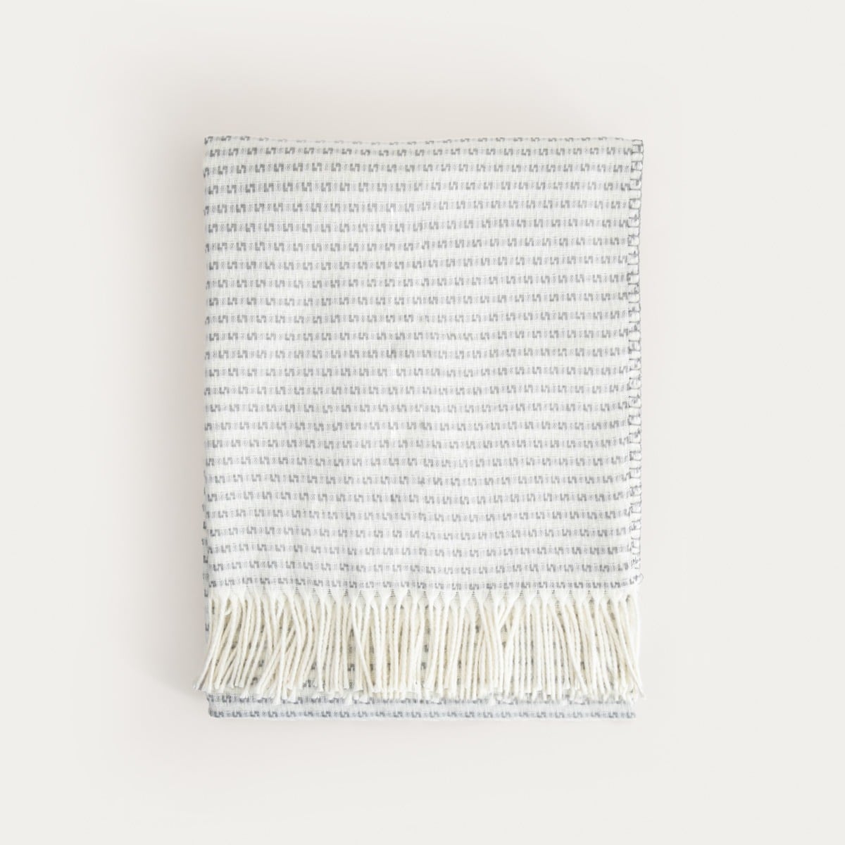 Koc SORBO Gray Blanket with Fringes and Structural Pattern 150x200cm