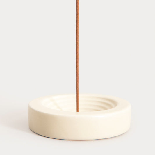 ZEN RITUAL Sandalwood Incense Sticks Set with Ceramic Saucer