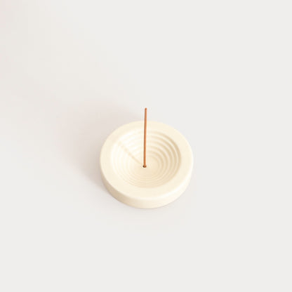 ZEN RITUAL Sandalwood Incense Sticks Set with Ceramic Saucer