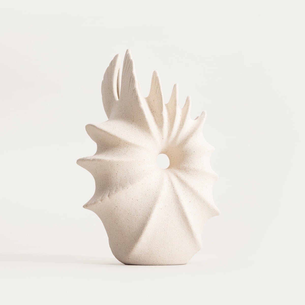 Dekoracja standing ABLIS Irregular Shape Standing Decoration 14.3x10.3x21.5 cm