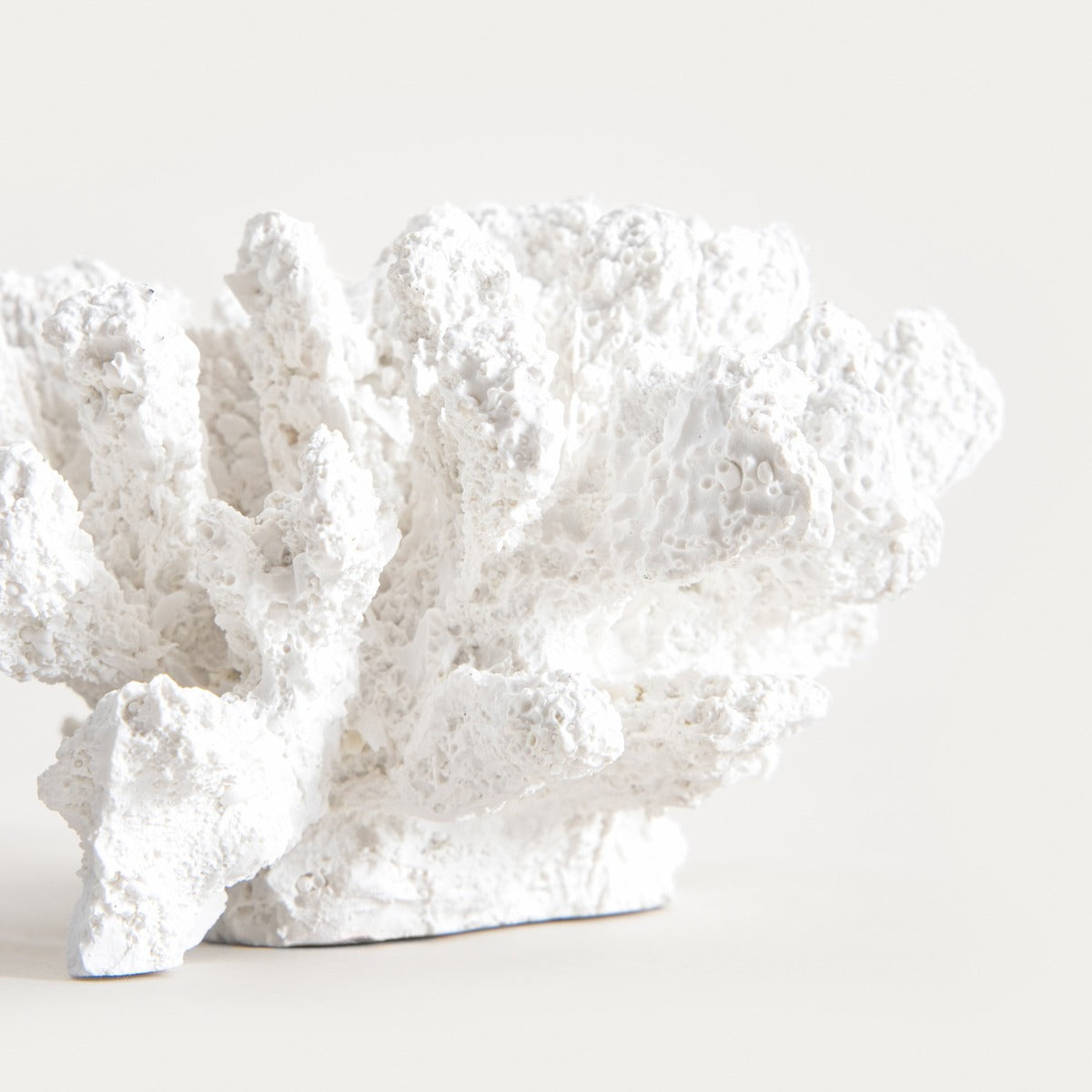 EVANIA Round Coral Standing Decoration 16x9 cm