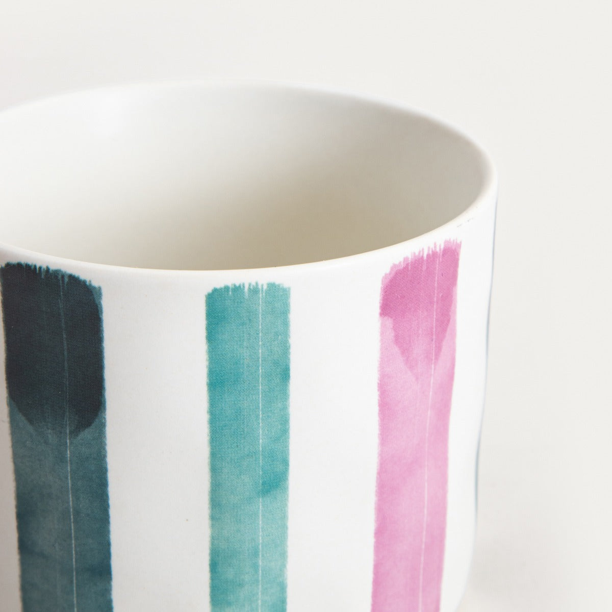 TERNA Ceramic Mug with Coloured Stripes - 0.35L