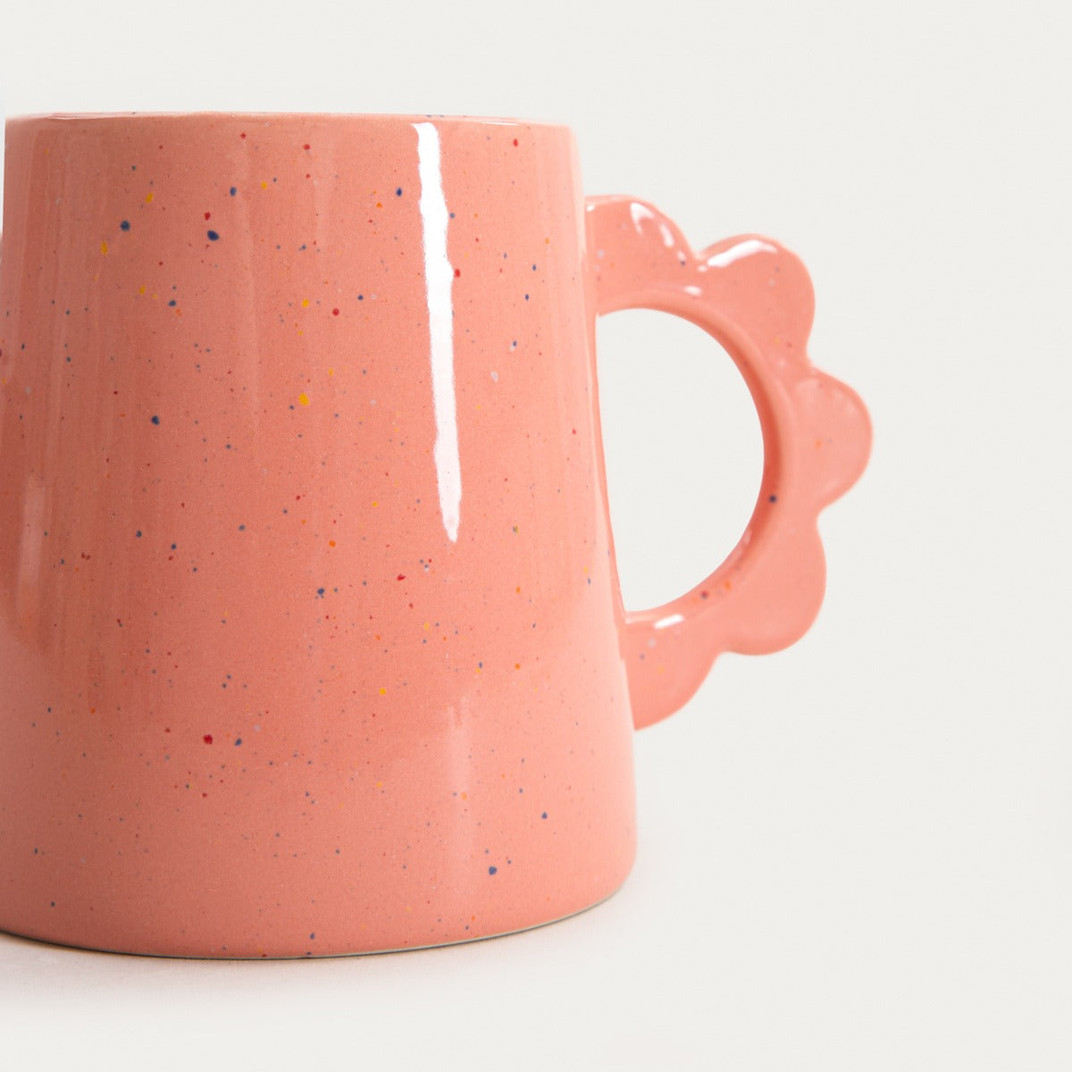 PELMA Pink Ceramic Mug with Flower-Shaped Handle 0.4L