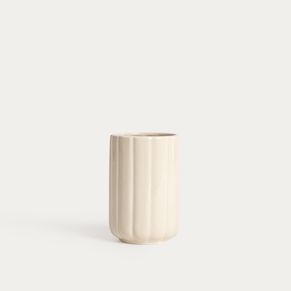 MELIDA Ceramic Bathroom Mug - Durable & Minimalist Design