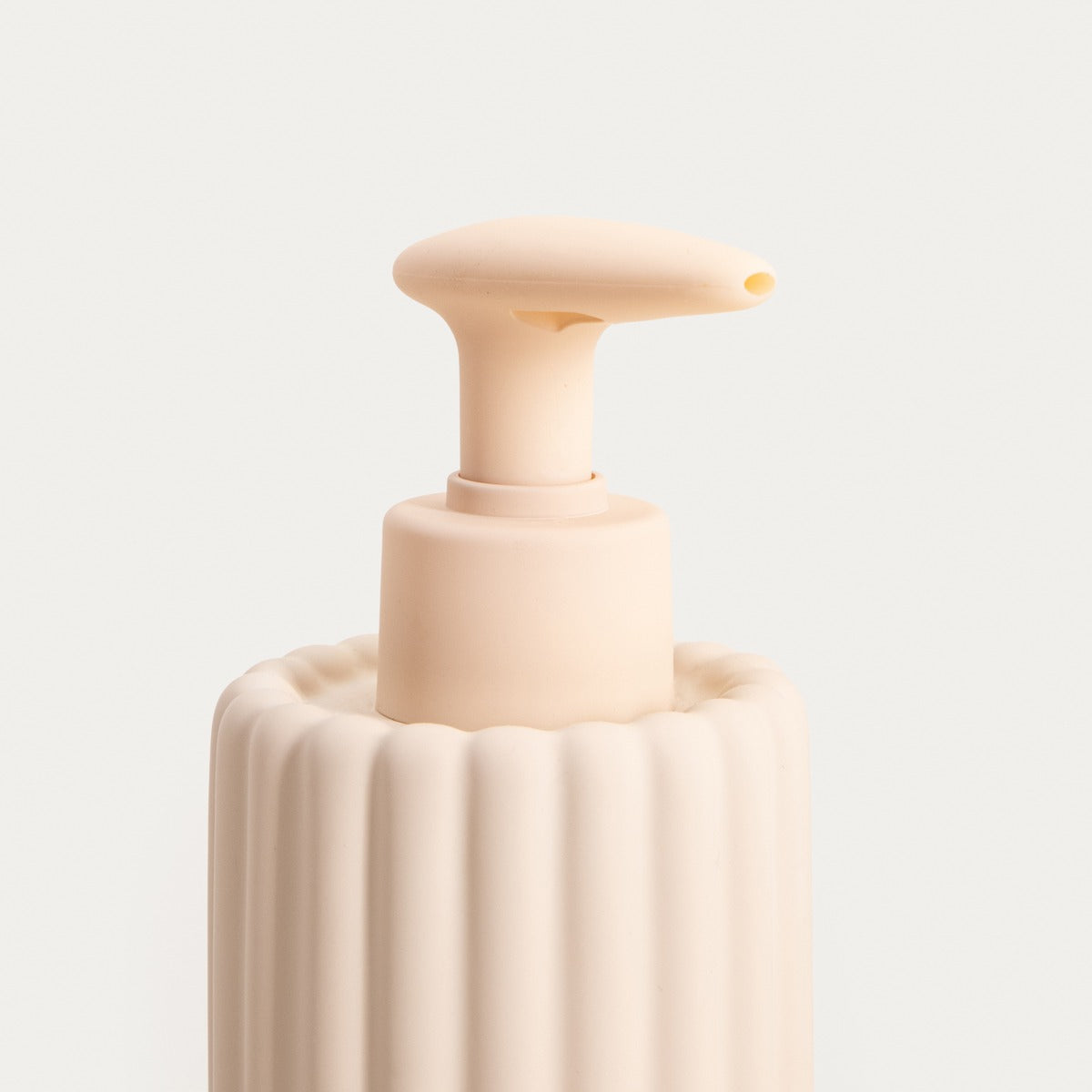 SOLVANI Beige Soap Dispenser - 9x7x18cm Stoneware