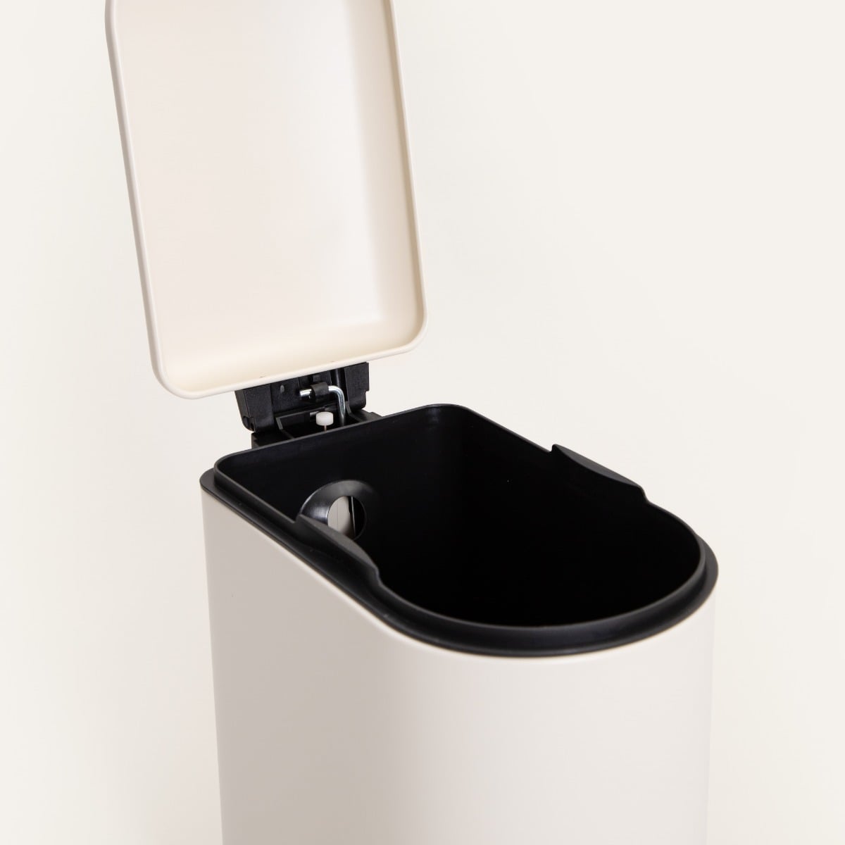 LINEA MAT Bathroom Hamper Beige - Compact & Hygienic