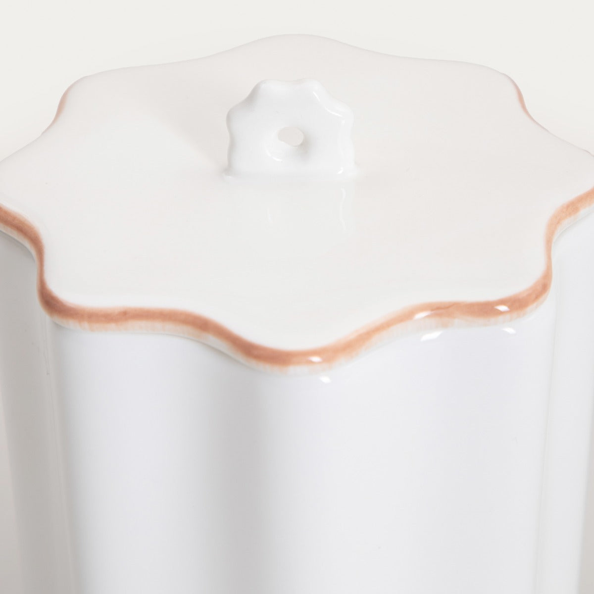 MUSSEL Ceramic Storage Box for Cotton Wools