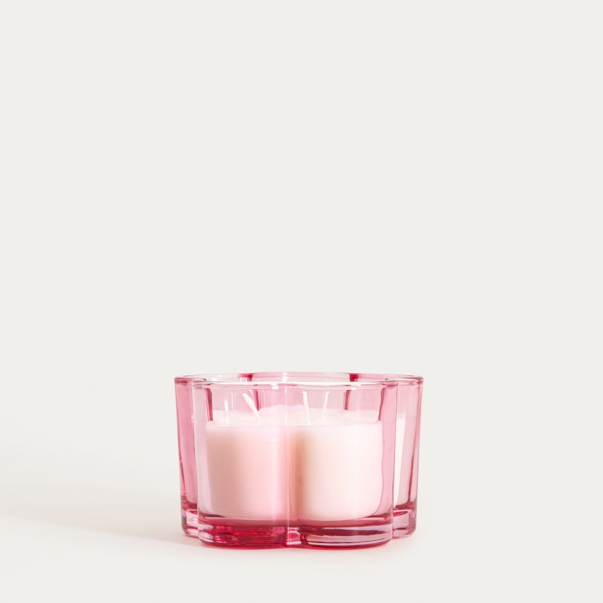 Urban Oasis Spring Bloom Scented Candle 330g