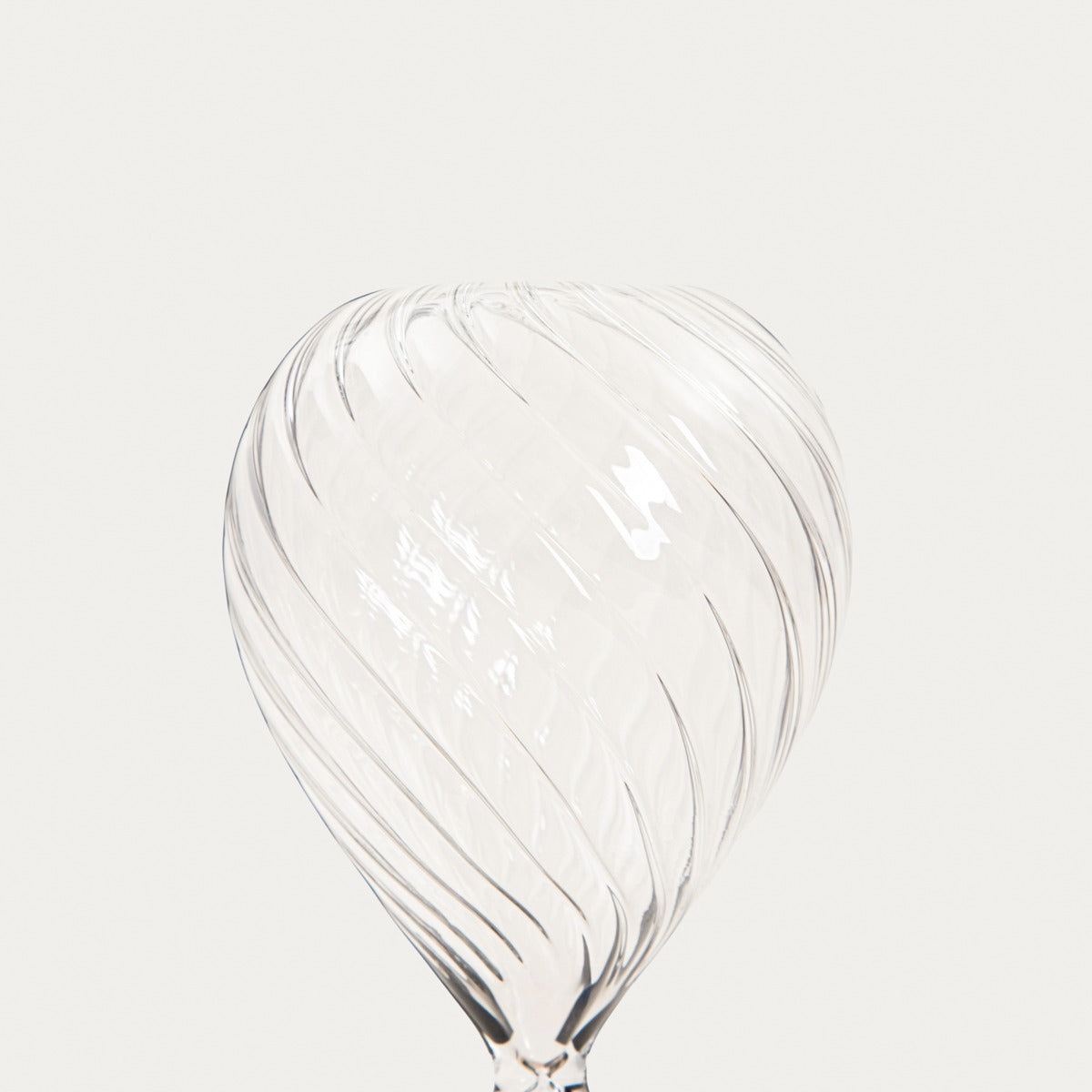 CALIPSO Fluted Hourglass with Beige Sand 11x11x24 cm