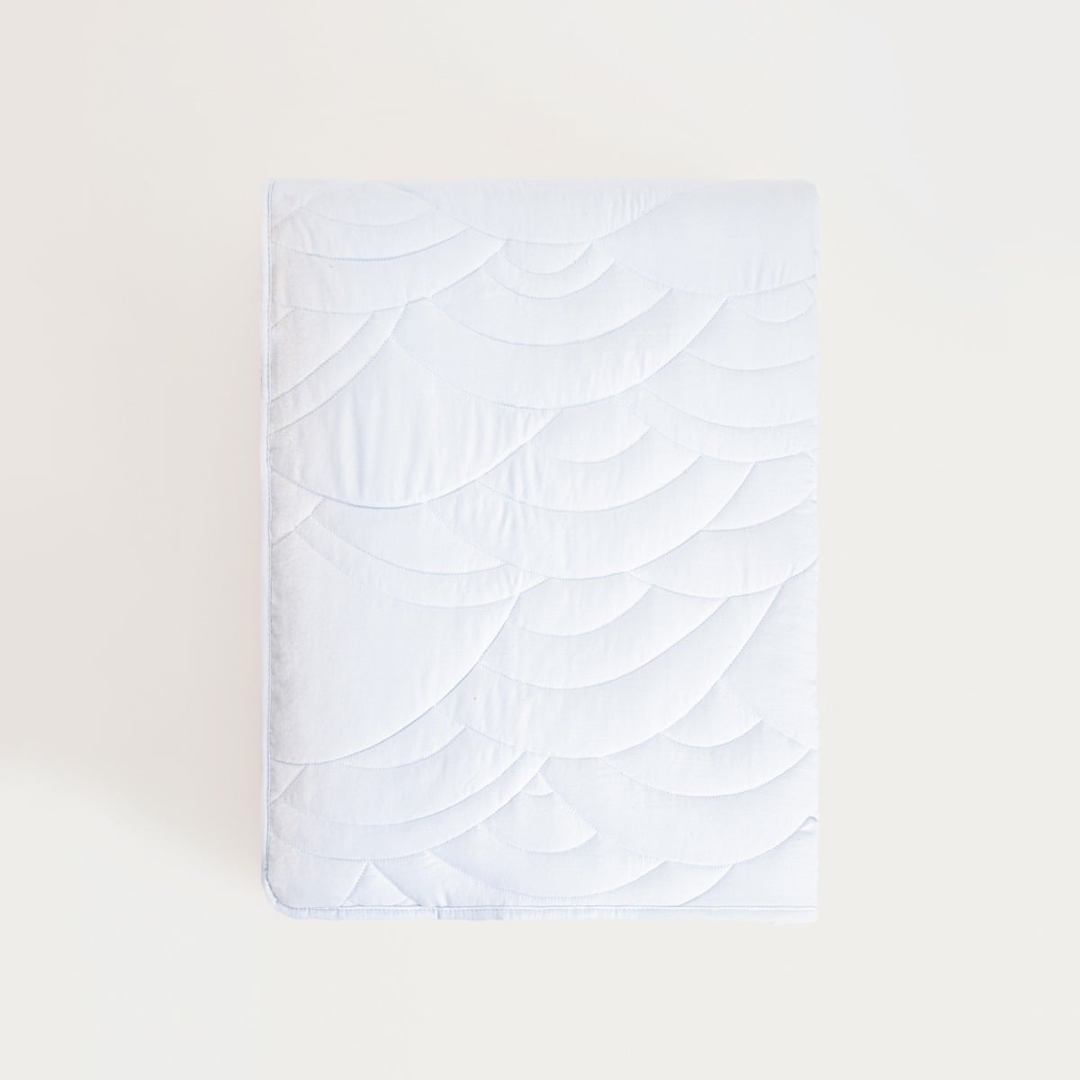 MAREY Blue Quilted Wave Bedspread 200x220 cm