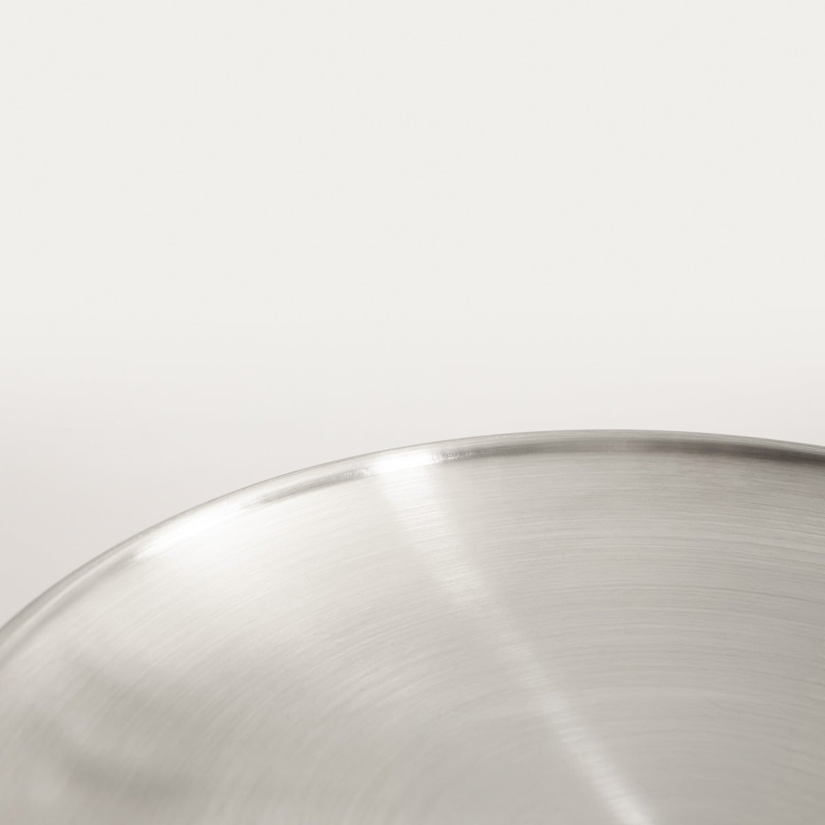EDMORE Stainless Steel Platter with Wooden Leg 23x23x9 cm