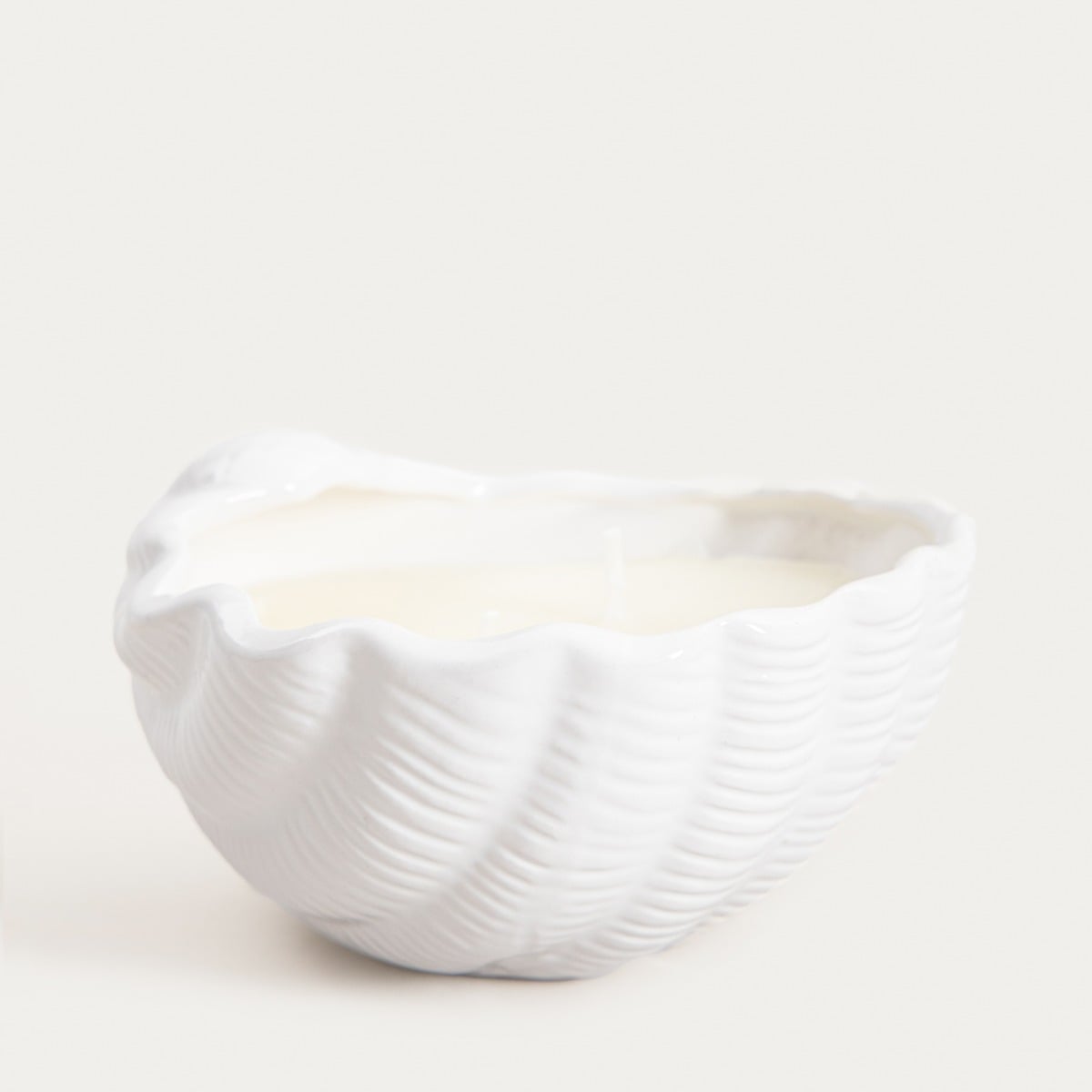 Ocean Breeze Scented Candle by Narcissus Isle - 130g