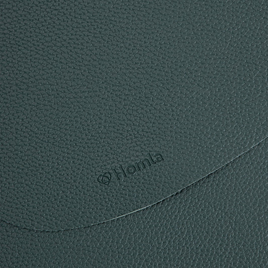 FEMELO Green Table Mats Set of 2 - 38 cm Durable Dining Pads