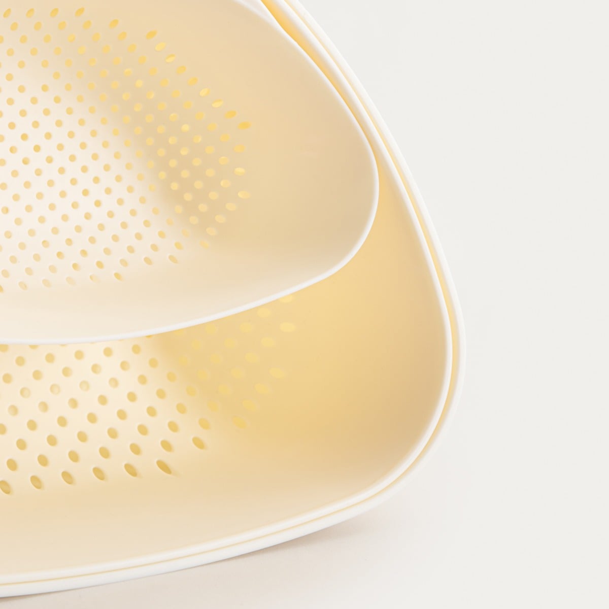 MOLLIS Set of Bowls with Colander - 3 Piece Kitchen Set