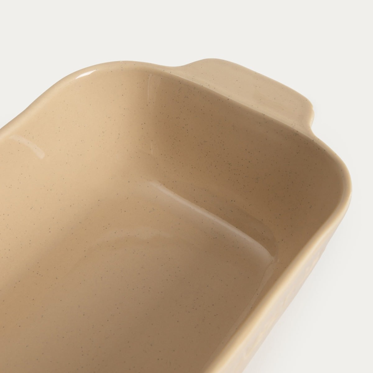ISERNIA Beige Casserole Dish 25x14x7 cm Porcelain Oven Safe