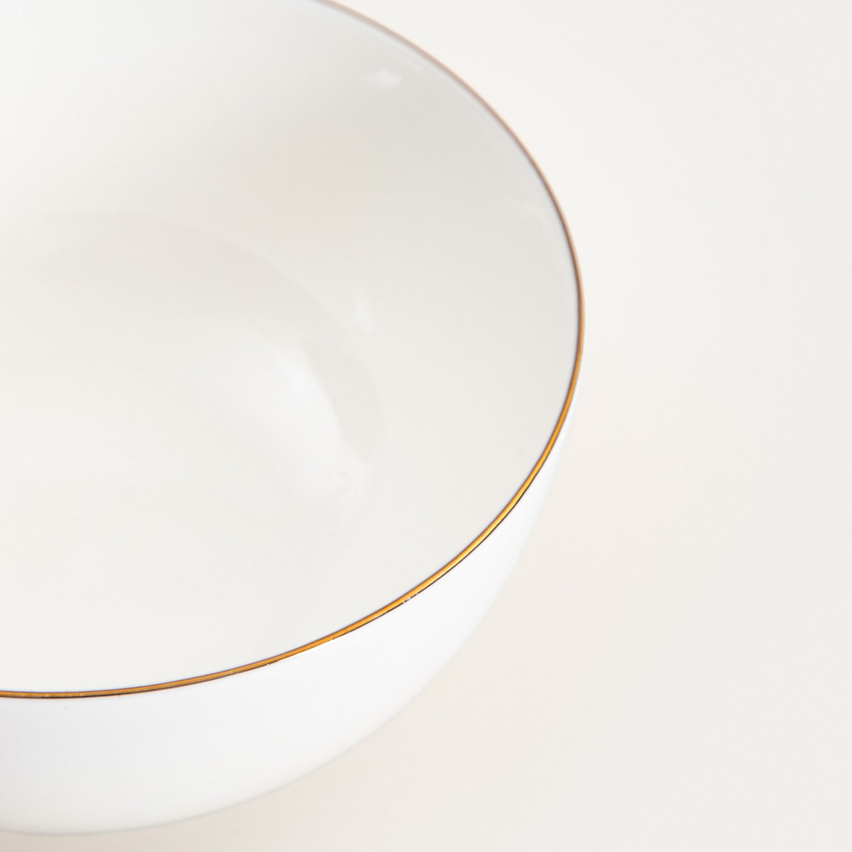AUROO Ceramic Bowl with Gold Rim - 14 cm Porcelain